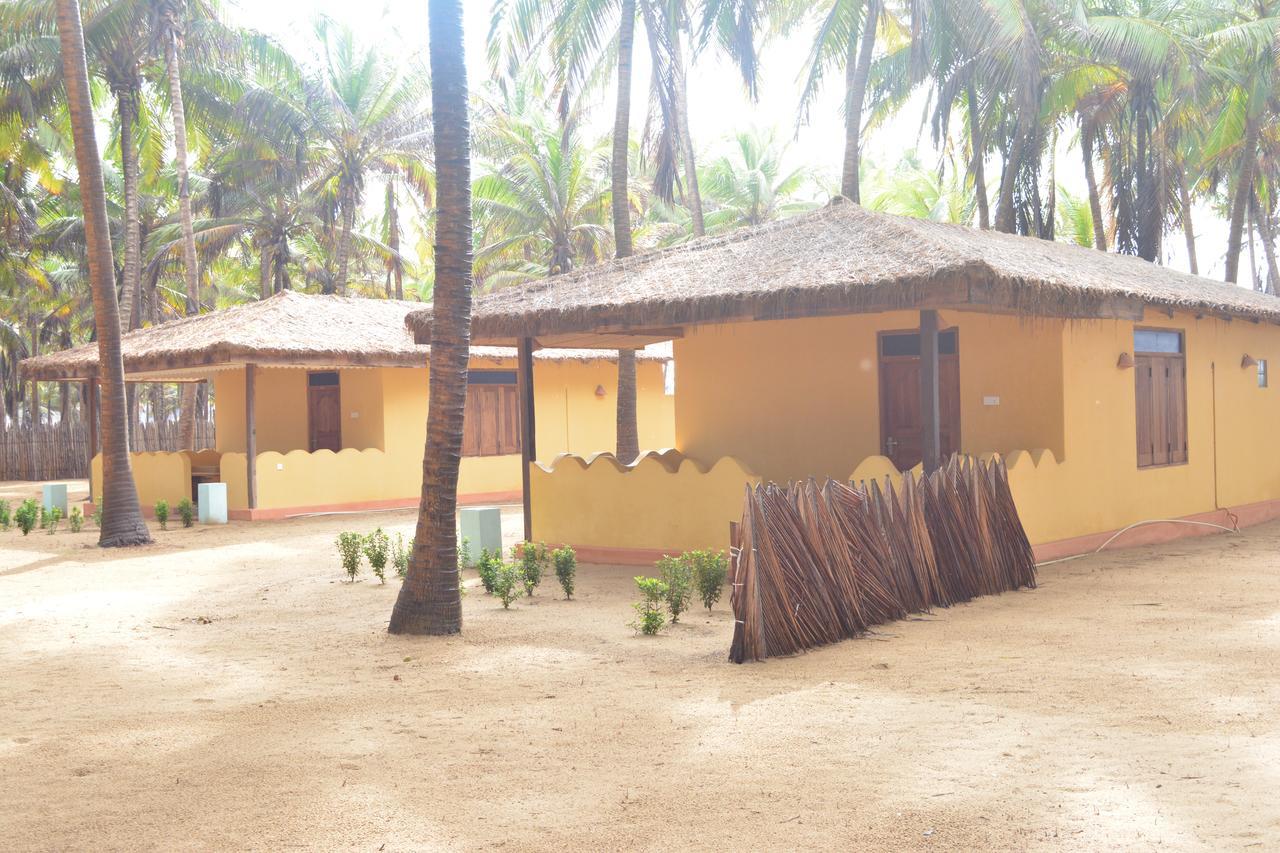 Seahorse Beach Resort Kalpitiya Exterior photo